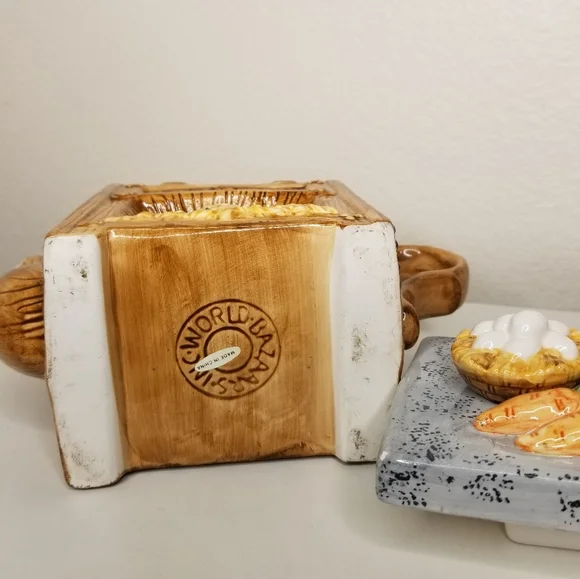 World Bazaars Hen House Mini Teapot Chicken Eggs Milk‎ Carrot Ceramic 3D - Picture 13 of 14